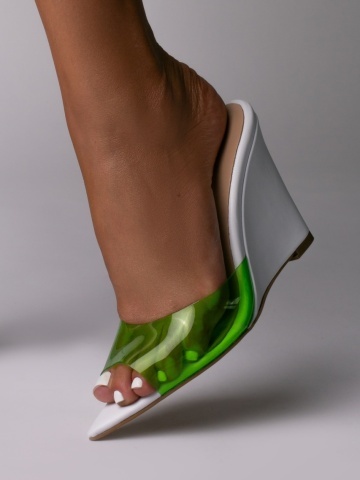 Sandale Lyra din piele naturala alba cu bareta silicon verde – Outlet