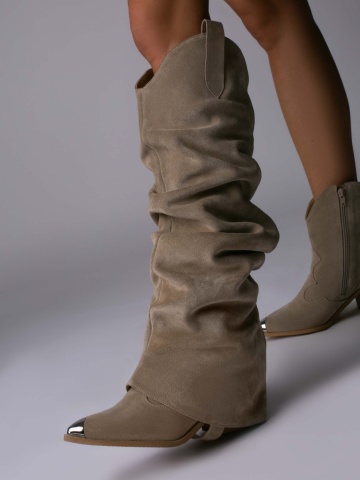 Ciocate Amber Nude cu Fermoar lateral si Manson