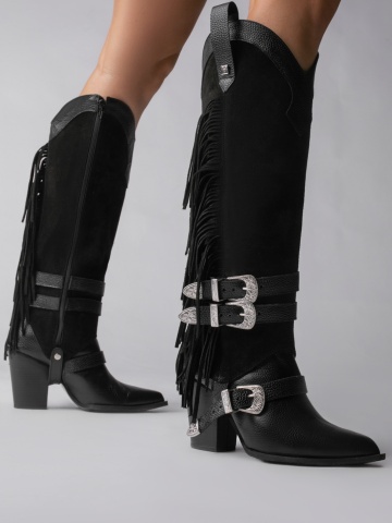 Ciocate Ruby toc inalt, piele bizonata neagra cu accesorii argintii si manson piele intoarsa cu franjuri