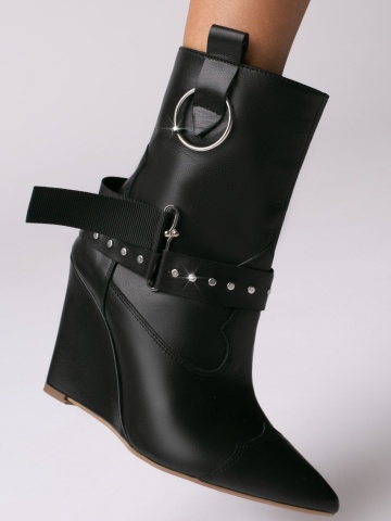 Cizme tip ciocate Elektra piele naturala, negru cu accesorii metalice argintii