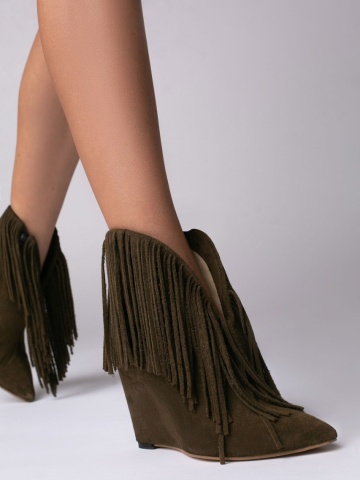 Cizme tip ciocate Nemesis piele intoarsa kaki cu franjuri