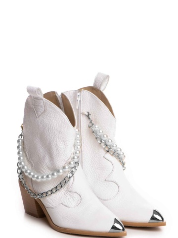 Ciocate Camilla piele naturala alba, cu lant argintiu si perle