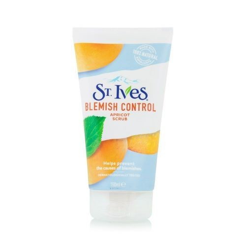 Scrub pentru fata din samburi de caise St.Ives Blemish Control 150 ml