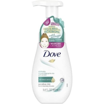 Spuma curatare fata piele delicata Dove 160 ml