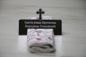 DRŽAČ ZA SALVETE