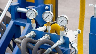 Când să înlocuiți uleiul hidraulic din sistemele hidraulice mobile și industriale