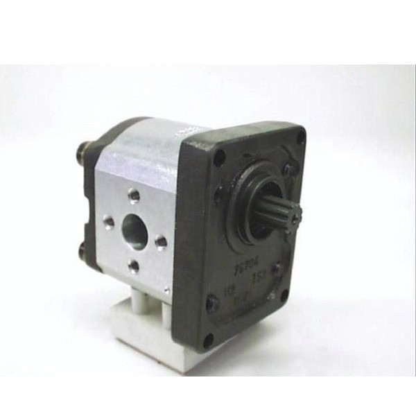 Pompa hidraulica cu roti dintate Case 1530459C1