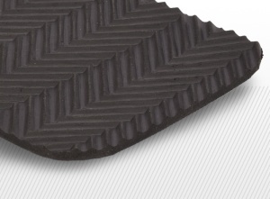 Reljefna SBR guma sa šarom parketa u crnoj boji – makro detalj površine