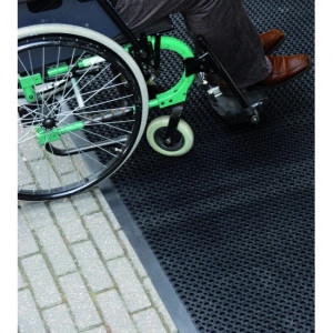 sve za pod-Gumeni otirač Oct-O-Flex _situacija_invalidska kolica