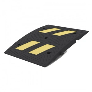 Ležeći policajac-usporivač brzine-segment 500x600x45mm SR 600
