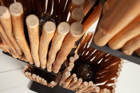 Handgemaakte vloerlamp EUPHORIA 154cm lang hout met vier kappen - Img 4