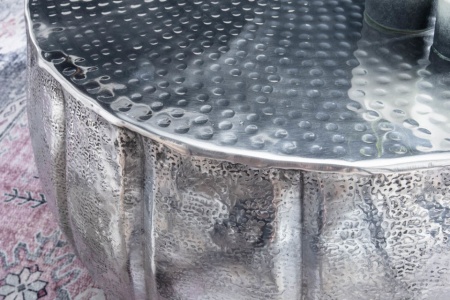 Handgemaakte salontafel MARRAKESH 65cm zilver met gehamerd design - Img 4
