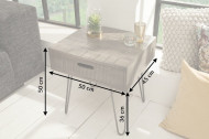 Retro bijzettafel SCORPION 50 cm grijs mangohouten haarspeldpoten met lade