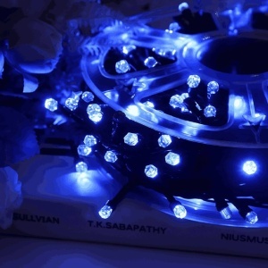 Instalatie exterior 150 metri, 880 led V8 diamant, diverse culori