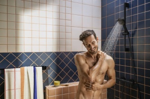 Set de duș 95 Hansgrohe Activera Select S EcoSmart, 2 jeturi, cu bară de duș 65 cm, negru mat - Img 2