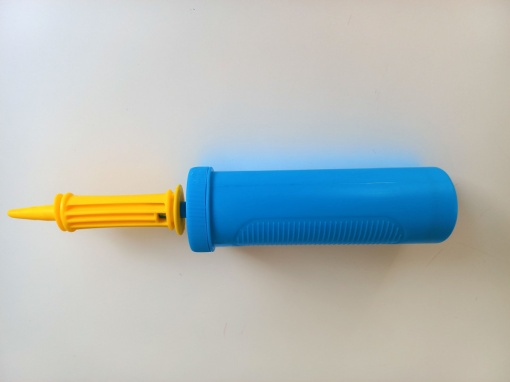 Pompa manuala pentru umflat pungi protectie sticle