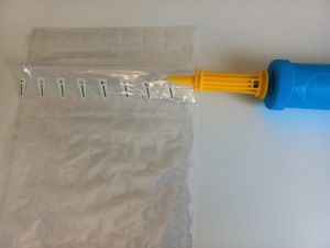Pompa manuala pentru umflat pungi protectie sticle - Img 3