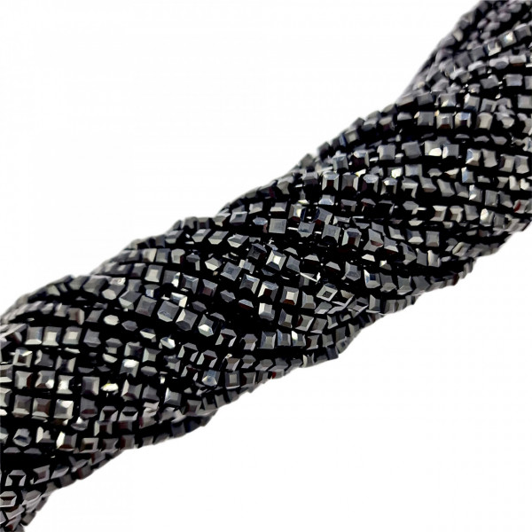 Cristale cubice 4 mm - șirag aprox 100 bucăți - negru