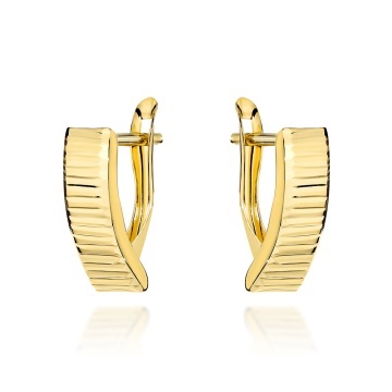 Cercei Aur 14K cu Barete Transversale Diamantate – Eleganță Atemporală