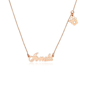 Colier din argint personalizat cu nume la comanda si charm floricica