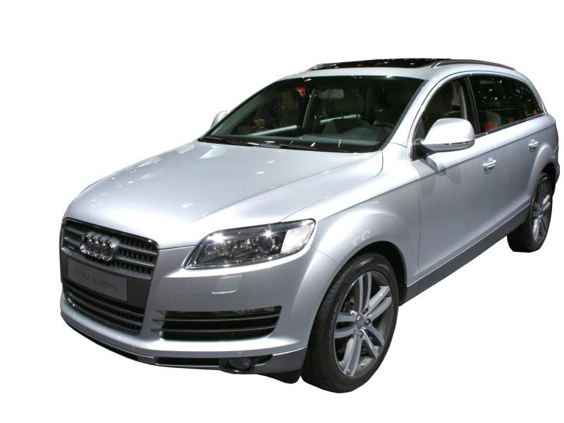 Q7 (2006-2016)