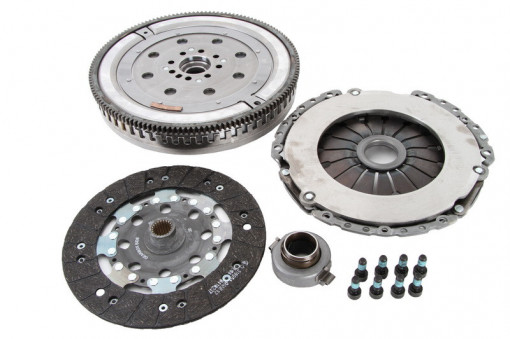Volanta si kit ambreiaj Citroen C5 2.2diesel