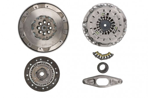 Volanta si kit ambreiaj LUK BMW E87 116diesel
