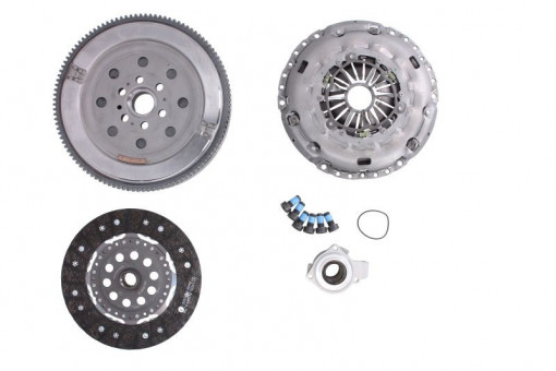 Volanta si kit ambreiaj Luk SAAB 9-3 1.9TiD 120cp/150cp (2004-2015)