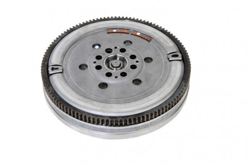 Volanta dubla LUK BMW E90 320d (2005-2012)