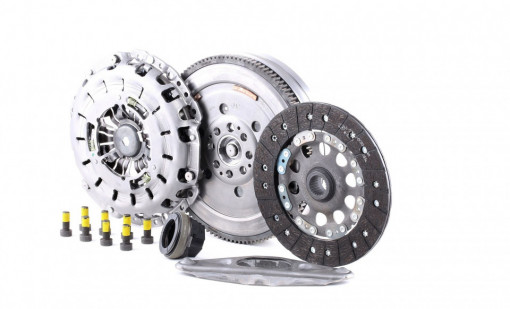 Volanta si kit ambreiaj LUK BMW E60 520d