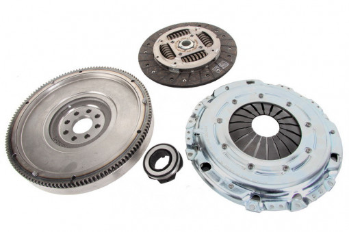 Volanta simpla si kit ambreiaj Valeo VW TRANSPORTER T4 2.4 D (1997-2003)