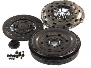 Volanta si kit ambreiaj Ford Transit 2.4 D/TD (2000-2002)