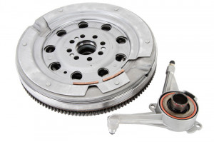 Kit ambreiaj si volanta VW Transporter T4 motor 2.5TDI