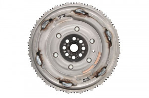 Volanta dubla Luk Nissan X-Trail 2.2 Di (2001-2003)