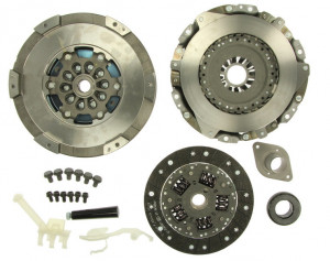 Volanta si kit ambreiaj Luk Audi A4 B8 3.0 TDI quattro (2007-2015)