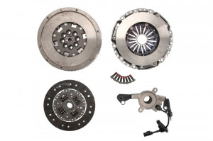 Volanta si kit ambreiaj Luk VW Crafter 2.5 TDI cutie semiautomata (2006-2013)