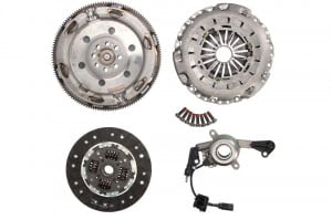 Volanta si kit ambreiaj Luk VW Crafter 2.5 TDI cutie semiautomata (2006-2013)