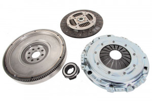 Volanta simpla si kit ambreiaj Valeo VW TRANSPORTER T4 2.4 D (1997-2003)