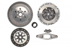 Volanta si kit ambreiaj Luk BMW E90 318 i / 320i (2004-2007)