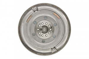 Volanta VW Touareg 3.2 V6 (2002-2006) Luk