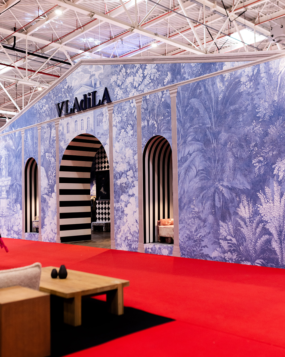 VLAdiLA la BIFE-SIM 2025: lansarea colecției “Terracota | the grandeur of yore”