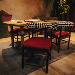 Manon Table - Img 2