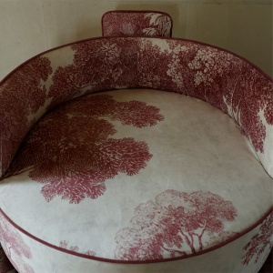 Picasso Imperial Red Armchair - Img 4