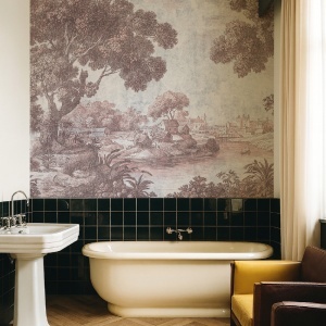 Tapet Verdant Fortress rose