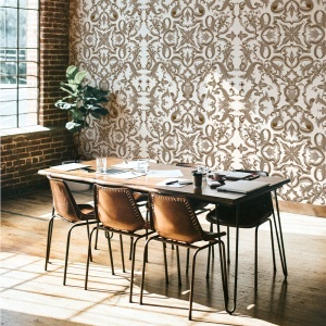 Ornate Azul Cream Wallpaper