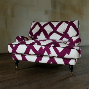 Brushstroke Purple Sessel