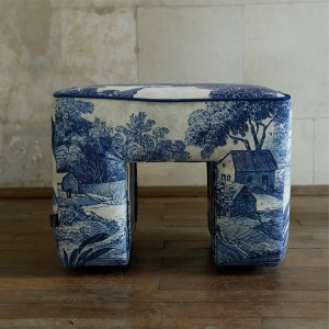 Tabouret Galan Fortress