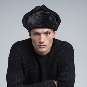 Kangol, Caciula neagra wool ushanka