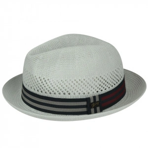 Bailey of Hollywood, Palarie alba berle fedora