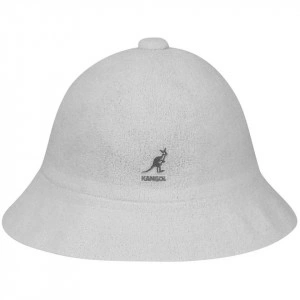 Kangol, Palarie alba bermuda casual